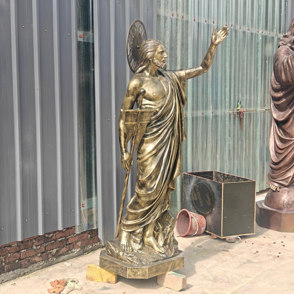 Bronze Statue of Risen Chirst