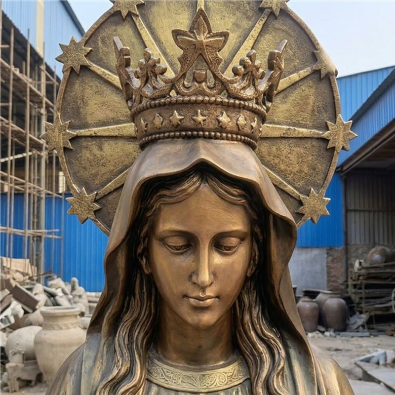 Mary Queen of Heaven Statue holding Baby Jesus