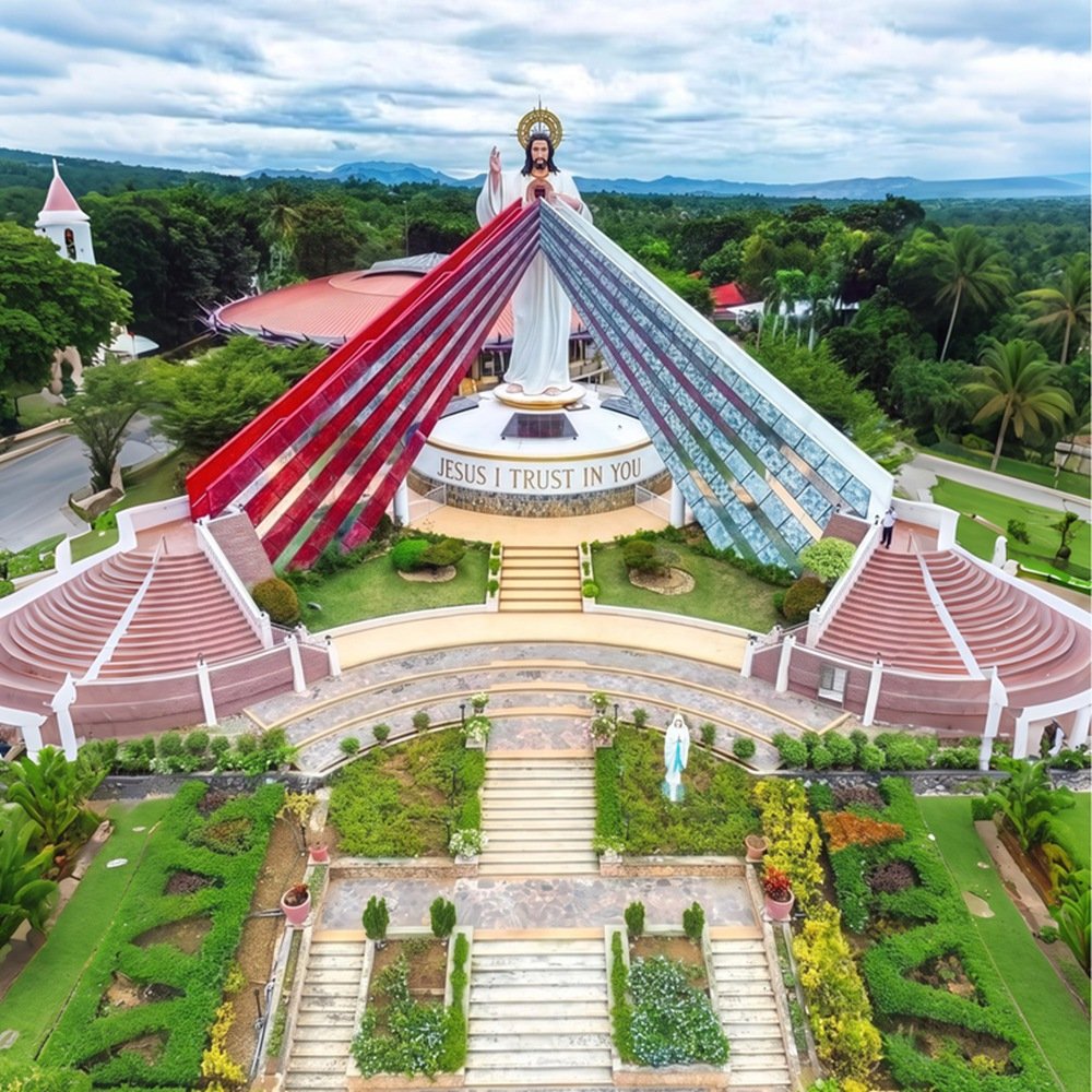 Divine Mercy Largest statue