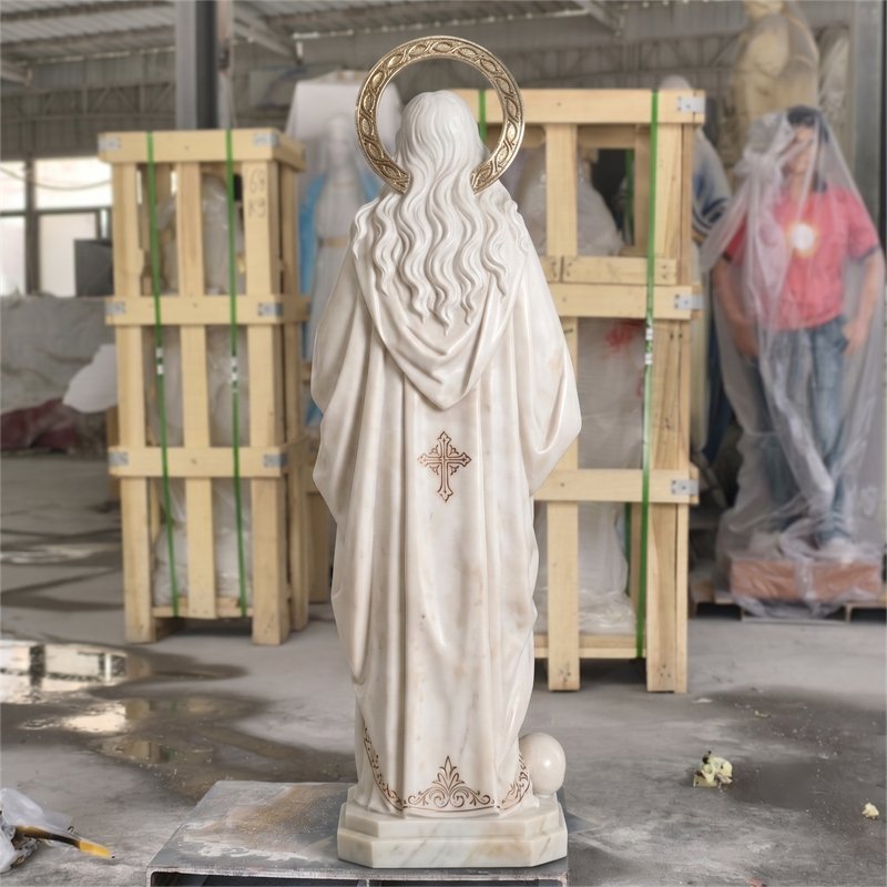 saint Mary Magdalene statue