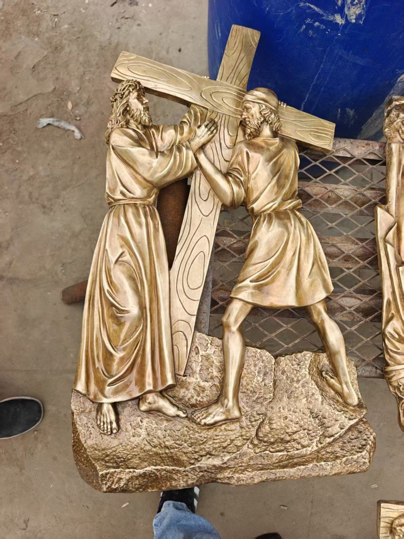 Gold-colored relief, Station II — Jesus takes up his cross
